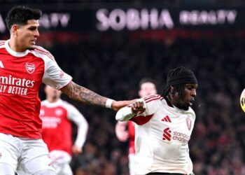 Premier League: Arsenal y Liverpool no se sacaron ventaja