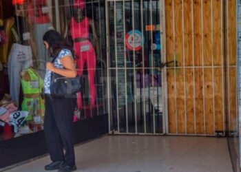 Comercio busca reducir el horario laboral: el gremio advierte que no se puede imponer de forma unilateral