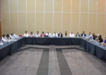 Gobierno y gremios abrieron una instancia de revisión paritaria