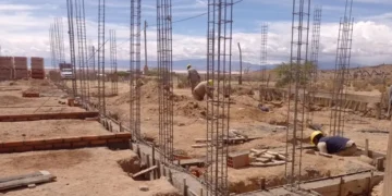 La Poma: Construye un edificio educativo para el secundario 5.205