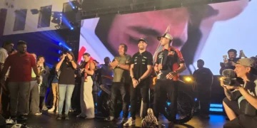 Luciano y Kevin Benavides fueron recibidos por los salteños en una jornada histórica