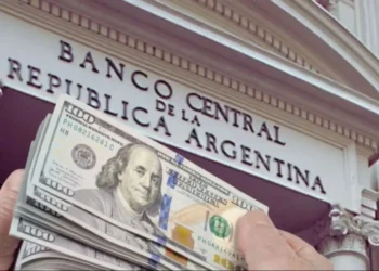 “No compraste, campeón”: Maxi Montenegro cuestiona duramente la estrategia del Gobierno con el dólar