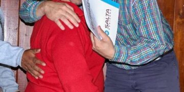 Cerrillos: Ya son 240 familias las que accedieron a su título de propiedad en dos años