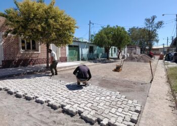 Rosario de Lerma: Adoquinado en Barrio El Huasco