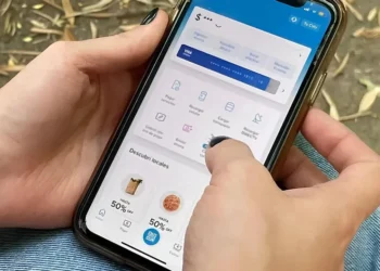 Bancos advierten por un posible “corralito digital” y rechazan el pago de sueldos en billeteras virtuales