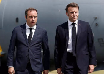 Caída abrupta de la imagen Macron y rechazo a su plan de ajuste