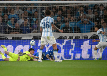 Racing en semis de Libertadores