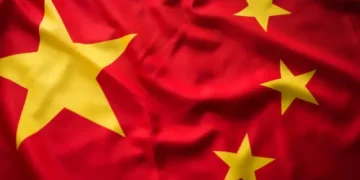 China desafía el dominio del dólar: construye un sistema financiero paralelo basado en el oro