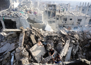 Más de 100 palestinos murieron por los nuevos bombardeos israelíes en Gaza