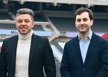 River: Primer cara a cara entre Di Carlo, Gallardo y el plantel