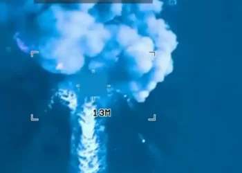 Estados Unidos realizó tres “ataques cinéticos” contra lanchas narco en el Pacífico Oriental y abatió a ocho traficantes