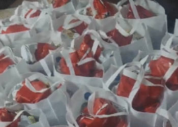 Bolsón navideño para empleados mercantiles: un alivio de fin de año en medio de salarios que pierden contra la inflación