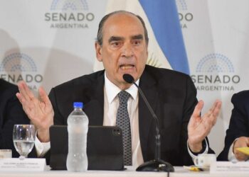 ⚠️ Francos se intenta despegar del escándalo en ANDIS y apunta contra Spagnuolo