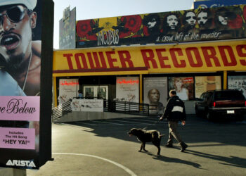 La gloria y caída de Tower Records: del paraíso musical a la bancarrota