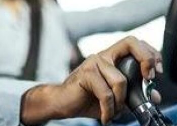 Revelan el sedán blanco con el que operaba la red de trata en un colegio de Salta