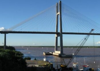 Hallan el cuerpo de un hombre flotando en el río Paraná: investigan las causas