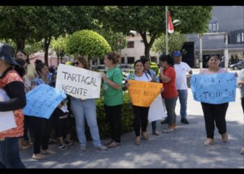 “Venimos negreadas hace años”: el duro reclamo del personal de maestranza