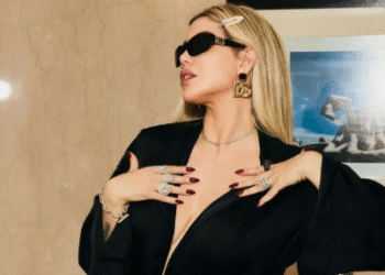 Denuncian a Wanda Nara por presunta usurpación de marca en su línea “Wanda Cosmetics”