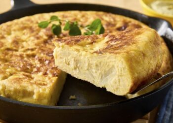 Tortilla de papas española: el secreto de la abuela para que salga perfecta