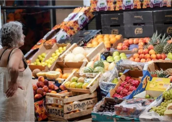 🥬 Provincias en alerta: se desploman hasta un 40% las ventas de alimentos frescos por la pérdida del poder adquisitivo