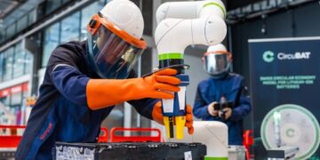 🔋 Suiza lanza un sistema robótico que revoluciona el reciclaje de baterías eléctricas