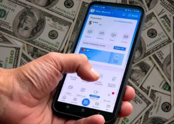 📉 Mercado Pago y Cocos Capital suspenden la venta de dólar oficial en medio de la tensión cambiaria: «Nos pidieron apagar»