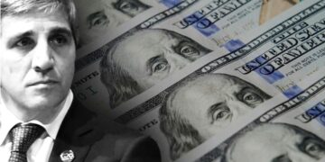 💵 Caputo y Milei, por la desesperación de juntar dólares, reflotan la iniciativa para blanquear ahorros en dólares fuera del sistema
