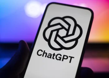 OpenAI redefine los límites de ChatGPT: ya no responderá consultas médicas ni legales personalizadas para proteger a los usuarios y reforzar el uso ético de la inteligencia artificial