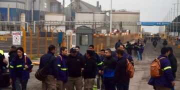 Rosario en tensión: estallan conflictos gremiales en el cordón industrial