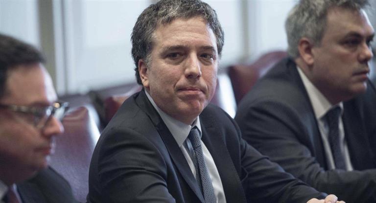En medio de la negociación con el FMI, nombran a Dujovne coordinador económico del Gabinete
