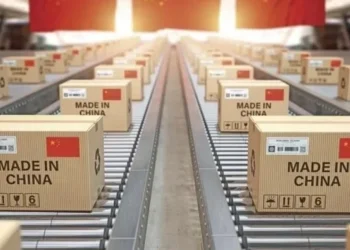 Importaciones “puerta a puerta” se cuadruplican en 2025 y generan debate político y empresarial