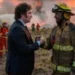 🔥 Milei agradece con fotos de IA mientras recorta presupuesto a bomberos