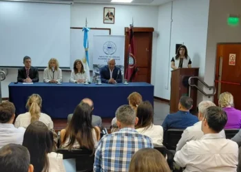 Salta avanza hacia un Estado moderno: 200 agentes completaron la primera formación en Inteligencia Artificial