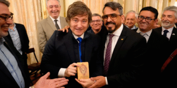 🏛️ Encuentro anticatólico: Milei celebró el Día de las Iglesias Protestantes (Evangélicas) en Casa Rosada