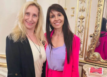 ⚖️ Embargan el sueldo y el aguinaldo de la diputada libertaria Lorena Villaverde