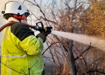 El Galpón: Enfrenta incendios de gran magnitud