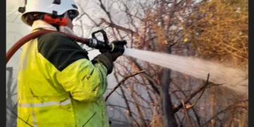 El Galpón: Enfrenta incendios de gran magnitud