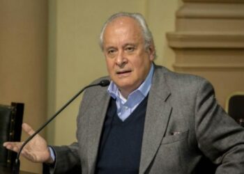 La Constitución no deja dudas: Martinelli afirma que Sáenz agotó su límite de mandatos