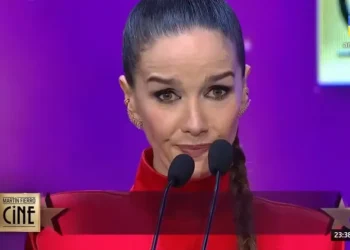 Natalia Oreiro brilló en los Martín Fierro de Cine: emoción, ovación y un grito que retumbó en toda la sala