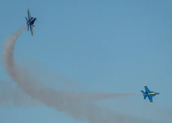 Dos aviones militares estadounidenses sobrevolaron el espacio aéreo de Venezuela