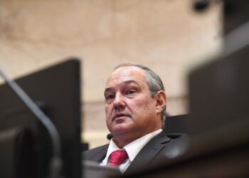 Sergio Leavy exige la citación de Karina Milei en el Congreso tras los polémicos audios de corrupción