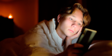 Australia desconecta a los menores de las redes sociales