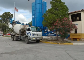 Con recursos y personal propio, la Municipalidad realizó obras en más de 75 barrios de la ciudad