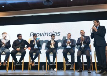 ⚠️ Gobernadores de Provincias Unidas acusan a Milei de llevar al país “al abismo»