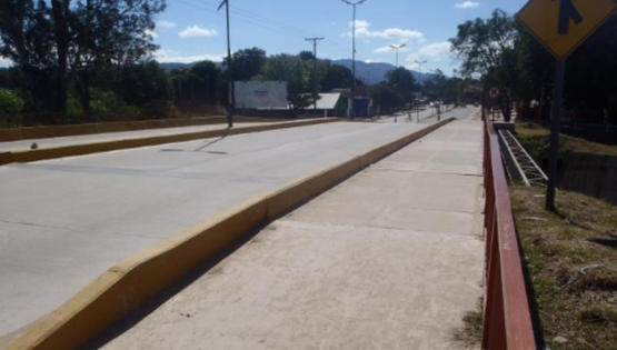 Tartagal: La policía salvó a una mujer que intentaba arrojarse de un puente