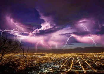 Alerta por fuertes tormentas en Salta: advierten riesgo en el centro y sur de la provincia