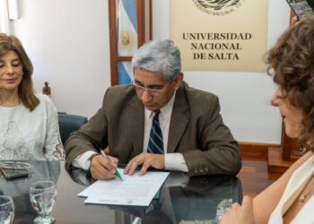 La UNSa firmó un convenio de pasantías educativas con una empresa agrícola-industrial