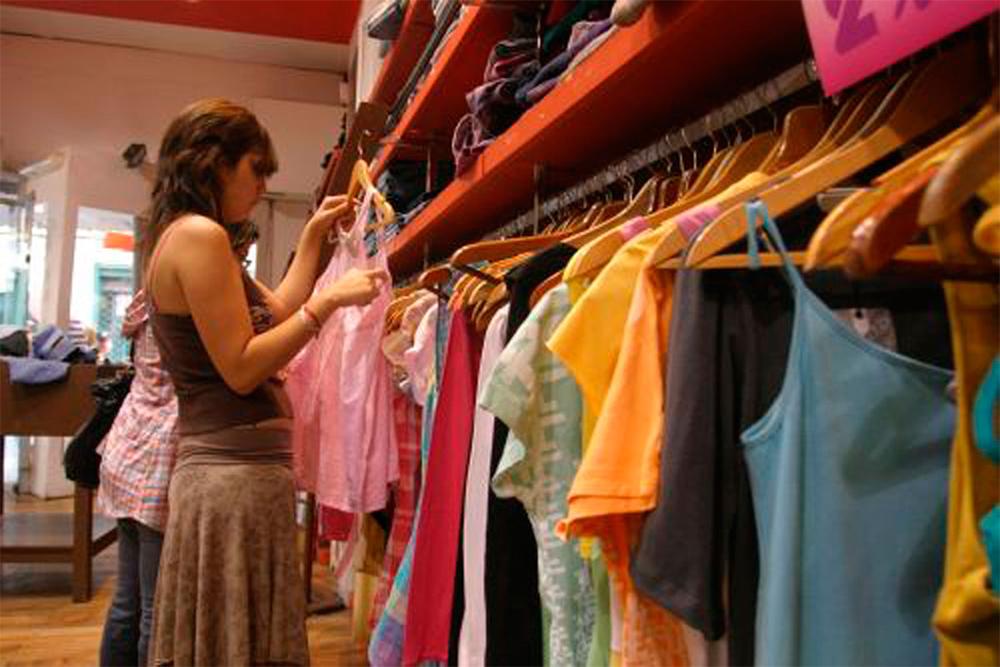 Ventas minoristas: caen 4,1% en febrero; 3,3% en lo que va del año