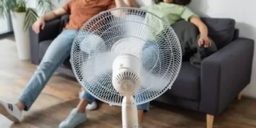 🌬️ Trucos con ventiladores para ganarle al calor sin aire acondicionado