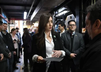 🏛️ Villarruel se desmarca de los despidos: “Las explicaciones las tiene que dar el Ejecutivo”